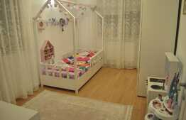 Apartament cu 3 camere în zonă liniștită, 61 mp - etaj intermediar