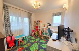 3 camere, modern, lux, parcare! Zona Stadionului!