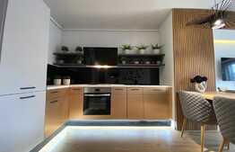 Apartament finisat lux, 2 camere, balcon, parcare Scala Center