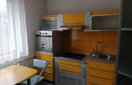 Apartament de inchiriat cu 2 camere, 50 mp, zona Hermes