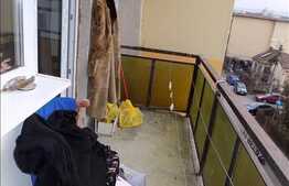 Apartament 4 camere, 87 mp, 2 balcoane, zona strazii Vlahuta!