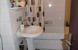 Apartament 4 camere, 87 mp, 2 balcoane, zona strazii Vlahuta!