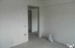 Vanzare 3 camere, 74 mp plus 2 balcoane, decomandat, loc parcare, zona POLUS