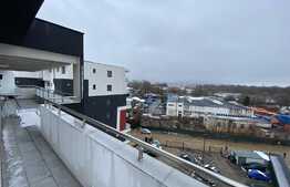 Apartament cu 3 camere, 90 mp, decomandat, parcare, boxa, Tractorul