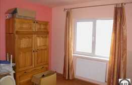 Apartament cu 3 camere,  terasa de 9 mp, zona magazinul Oncos, garaj individual