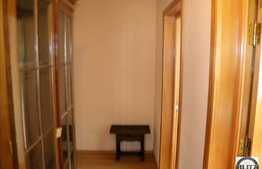 Apartament cu 3 camere,  terasa de 9 mp, zona magazinul Oncos, garaj individual