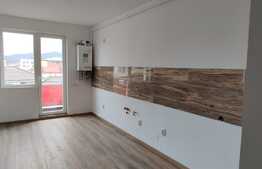 Apartament 2 camere, zona Terra, etaj intermediar!