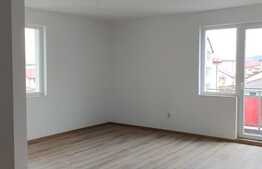 Apartament 2 camere, zona Terra, etaj intermediar!