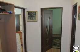 Apartament 2 camere, 51 mp plus balcon 9 mp, decomandat, zona Porii!