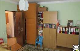 Apartament 2 camere, 51 mp plus balcon 9 mp, decomandat, zona Porii!