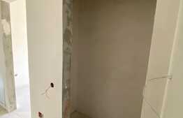 Profită de acest apartament spatios de 3 camere, 60mp + 2 balcoane, în Apahida