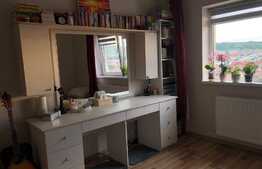 Apartament de vanzare, 3 camere, la cheie, pozitionare sudica, Zona Cetatii 