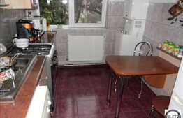 Vanzare apartament 3 camere decomandate, 60 mp utili, zona Parcul 14 Iulie