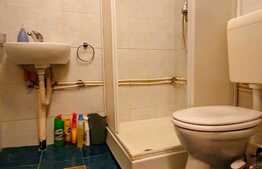 Garsoniera pe etaj intermediar, zona Casa Piratilor!