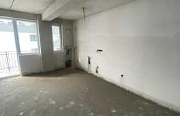 Apartament 3 camere, intermediar, zona Terra