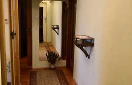 3 camere, decomandat, 58 mp, 2 locuri parcare, zona strazii Scortarilor