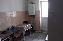 Investitie!!! Apartament cu 2 camere decomandate, etaj intermediar, piata Ion Mester