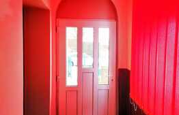 Casa traditionala de vanzare, 1600 mp teren, front 34 m, Exterior Sud!