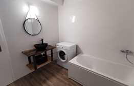 Apartament 2 camere, etaj intermediar, balcon, parcare 