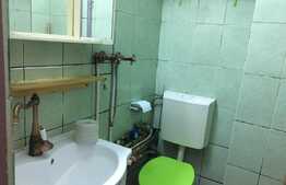 Garsoniera semidecomandata, 12 mp, zona Royal