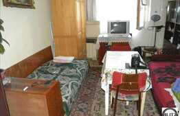 Vanzare 1 camera, 21 mp, zona Real. Loc de parcare inclus!
