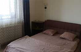 Apartament de 3 camere semidecomandate, 70mp, etaj intermediar, parcare! zona Eroilor