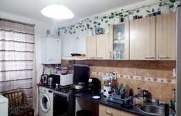 Apartament 3 camere decomandate, 74mp, parcare, zona Cetatii