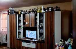 Apartament 3 camere decomandate, 74mp, parcare, zona Cetatii