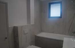 Apartament cu 3 camere, 70 mp, zona Stejarului 