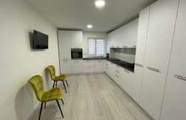 Apartament 3 camere la cheie, 65 mp, decomandat, zona OMV