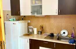 Garsoniera, decomandat, 27mp, zona strazii Cosasilor,  Piata 1 Mai