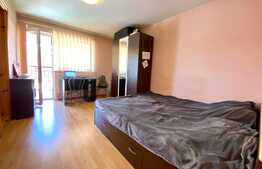 Garsoniera, decomandat, 27mp, zona strazii Cosasilor,  Piata 1 Mai