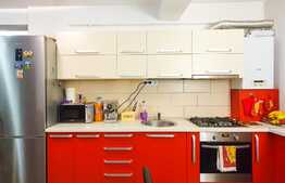 Spatiu si confort! 3 camere, balcon, parcare! APAHIDA