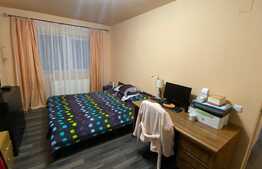 Apartament 2 camere, decomandat, parcare, zona Florilor