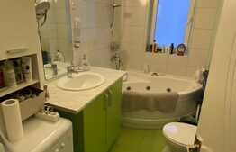 Apartament 2 camere, decomandat, parcare, zona Florilor