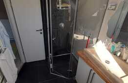 Apartament modern, 3 camere, 72mp, parcare, balcon, zona Cetatii!