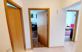 Apartament 2 camere, decomandat, etaj intermediar!