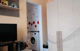 Apartament confort II semidecomandat-insorit