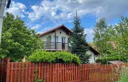 Casa individuala pe structura metalica , 300 teren, garaj, zona Manastirii - Tauti 