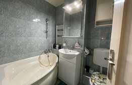 Oportunitate! Apartament 3 camere, 2 bai, decomandat, etaj intermediar, balcon, orientare sudica, zona strazii Dorobantilor!