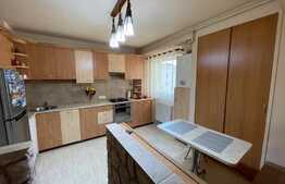 Oportunitate! Apartament 3 camere, 2 bai, decomandat, etaj intermediar, balcon, orientare sudica, zona strazii Dorobantilor!