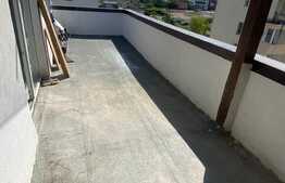 Apartament 2 camere, terasa 25 mp, parcare, zona Lidl,Floresti