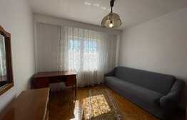   Apartament cu 3 camere, 76mp, parcare, decomandat, zona strazii Bucuresti