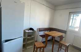   Apartament cu 3 camere, 76mp, parcare, decomandat, zona strazii Bucuresti