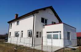 Casa individuala de vanzare, 180 mp utili, 900 mp teren, Jucu de Sus