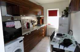 OPORTUNITATE! Apartament 2 camere decomandat, zona Florilor