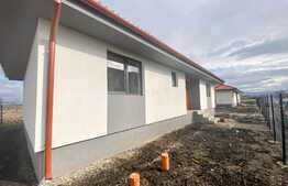 Casa individuala, plan parter, 85mp utili, 3 camere, Stupini