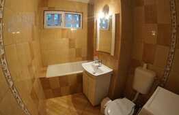 De vanzare, apartament 3 camere decomandate, suprafata utila 70mp, zona Big