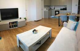 Ultra lux, apartament de 3 camere semidecomandate, 2 bai, balcon!