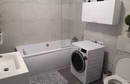 Ultra lux, apartament de 3 camere semidecomandate, 2 bai, balcon!